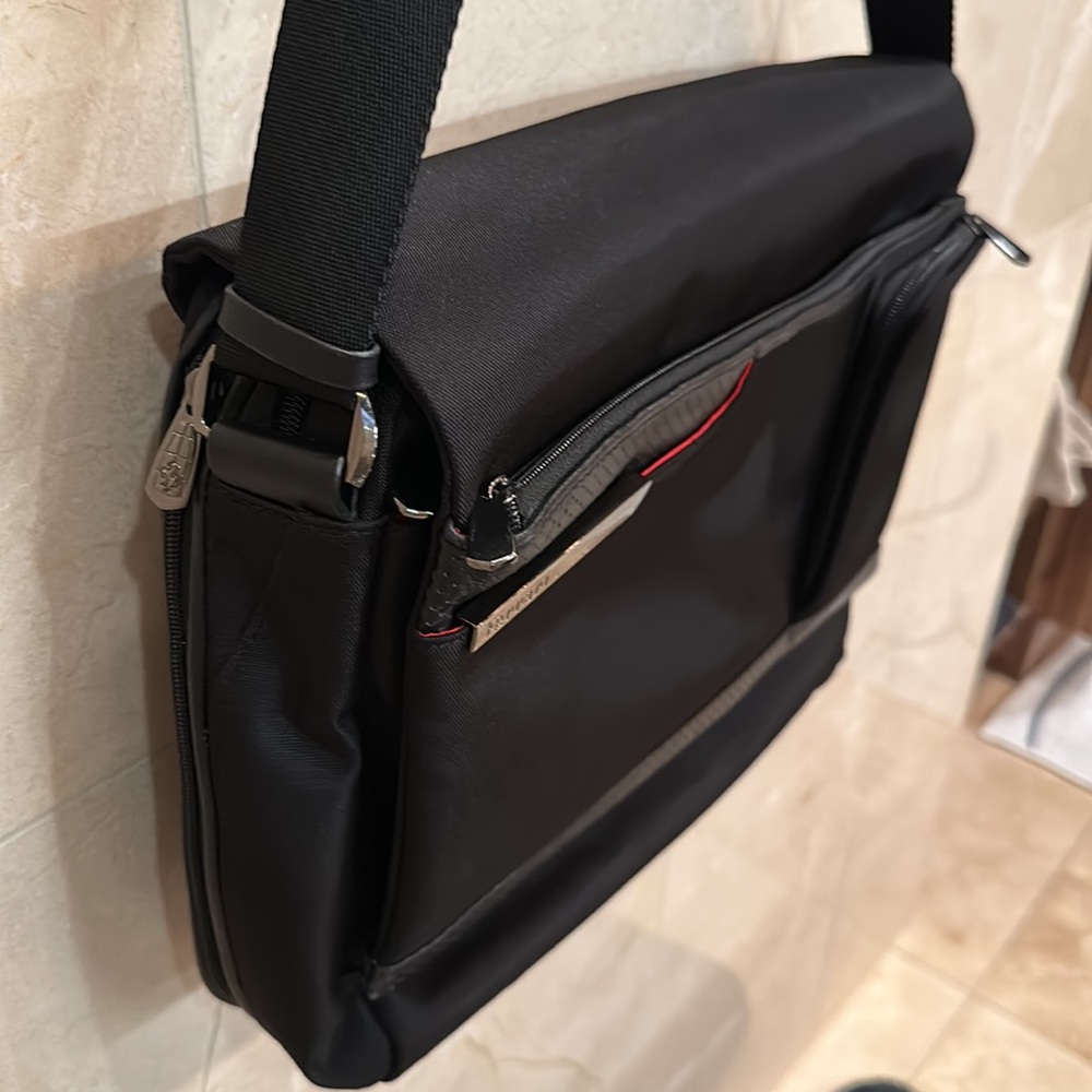 Ferrari Laptop/Messenger Bag